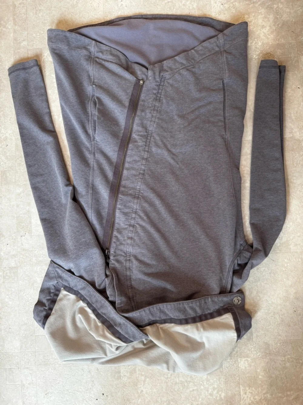 Lululemon Athletica Women’s Asymmetric Hooded Jacket in Gray - Picture 2 of 10